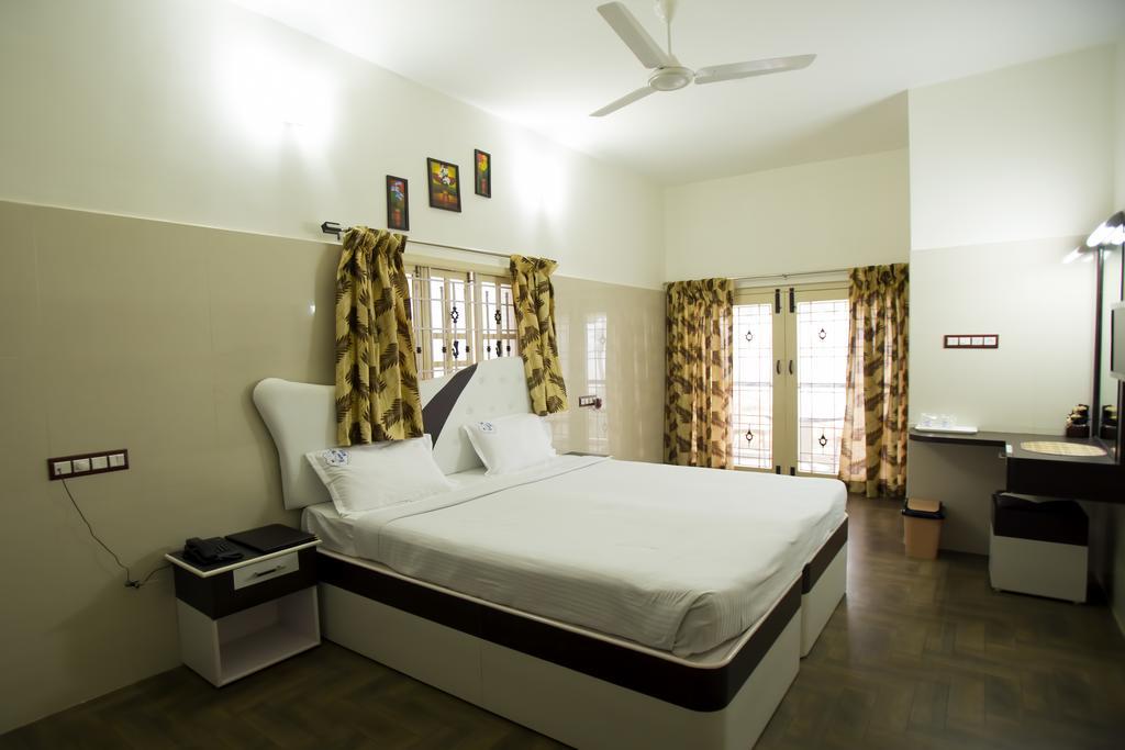 Happy Nest Yercaud Hotel Quarto foto